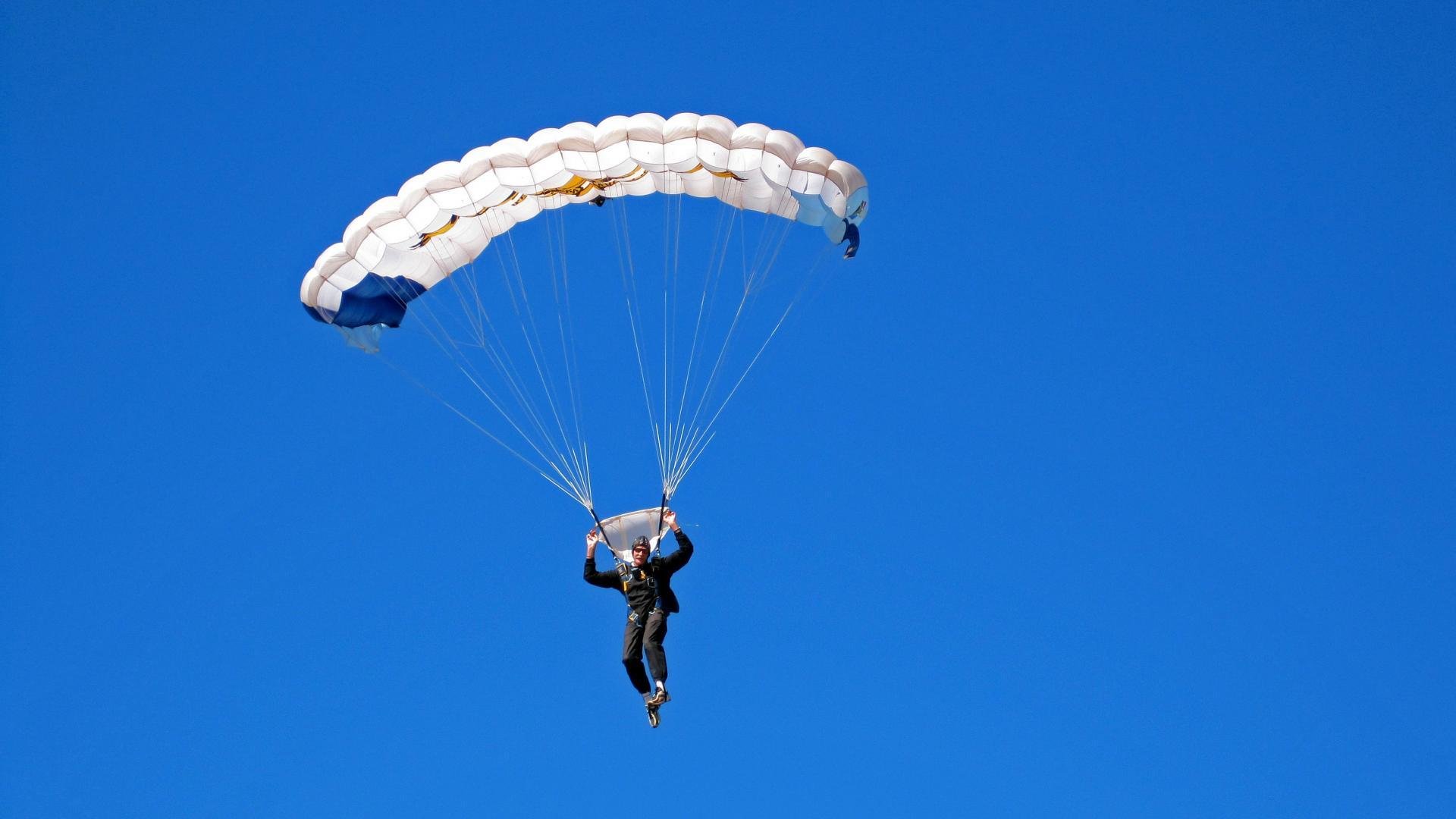 中长距离自由泳成绩稳定上升，长距离 自由泳